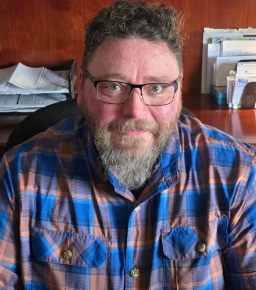 Portrait of Timothy Fiser.